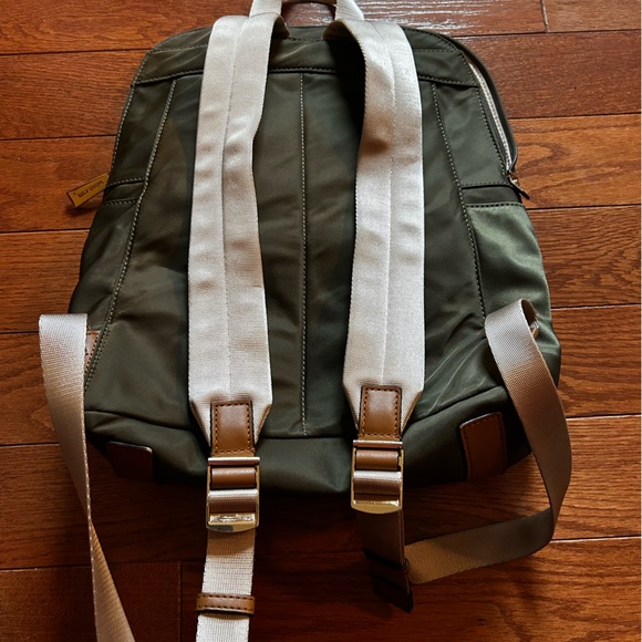 Michael Kors backpack - Picture 6 of 10